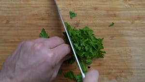 chop parsley