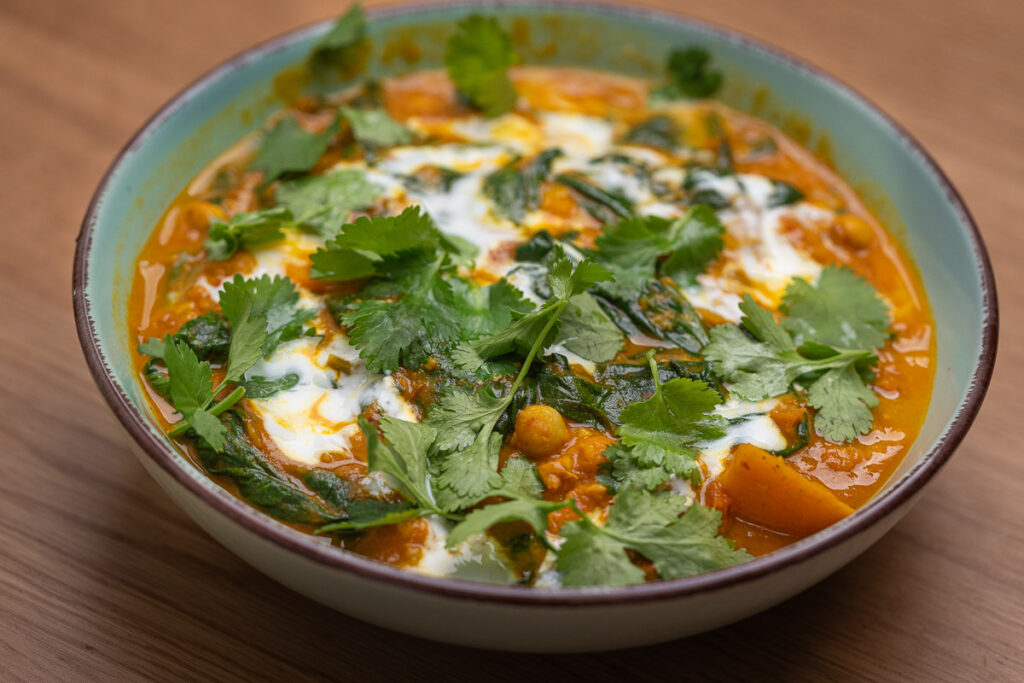 Sweet Potato Chickpea Curry With Spinach-3